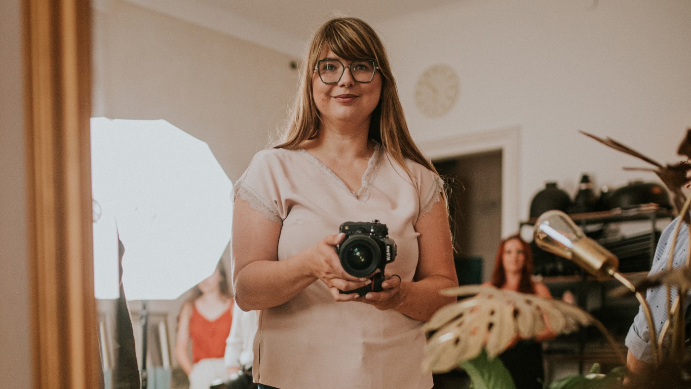 Jak w zgodzie ze sobą podbijać rynek fotografii użytkowej? Rozmawiamy z Margo Słowik