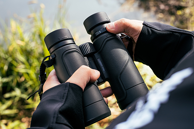 Lornetka Nikon Prostaff P7 10x30