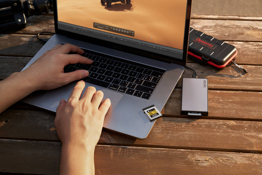 Karta pamięci Lexar CFexpress 512GB 4.0 Pro Gold Type B (3600MB/s)