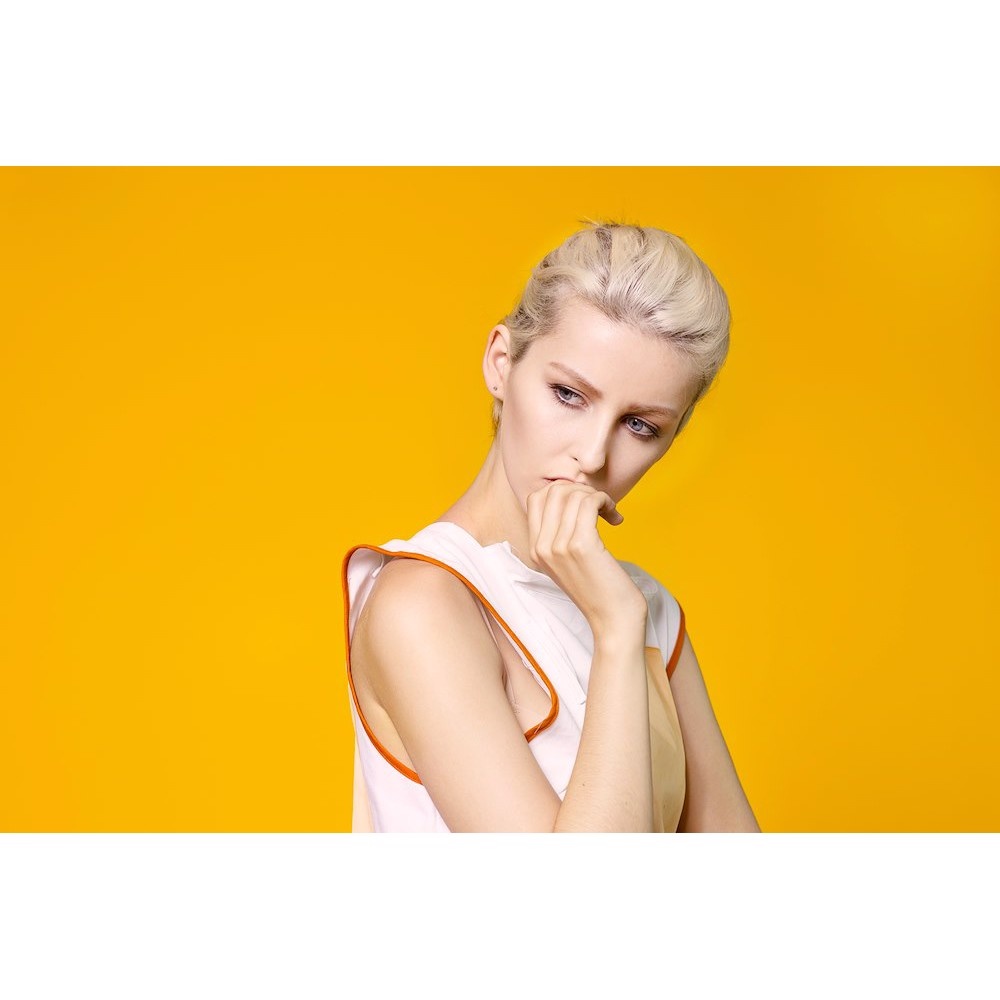 Colorama tło fotograficzne kartonowe 2,72m x 11m żółte (LEMON CO145)
