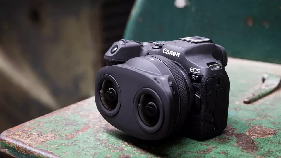 Obiektyw Canon RF-S 3.9mm f/3.5 STM Dual Fisheye