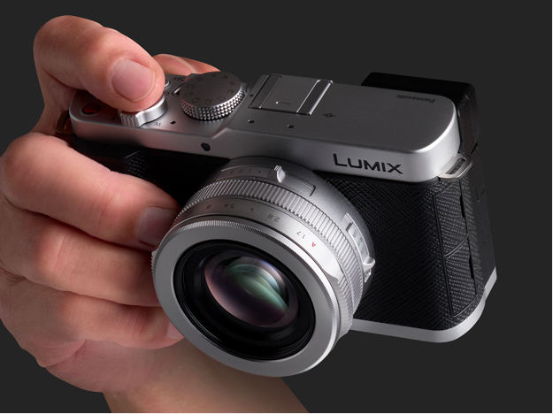 Aparat Panasonic Lumix DC-L10 (czarny) + Dobierz dekiel automatyczny za 1zł!