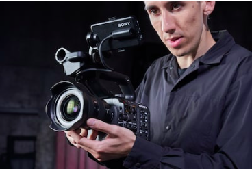 Kamera Sony FX6 ILMEFX6 body + Dodatkowy 1 rok gwarancji po zarejestrowaniu + Welcome to Alpha Cashback - Autoryzowany sklep Sony!