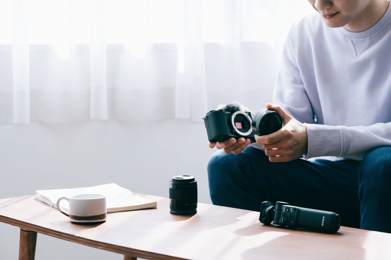 Aparat Sony ZV-E10 + Obiektyw Sony E PZ 16-50mm f/3,5-5,6 OSS + Studencki CASHBACK 430zł