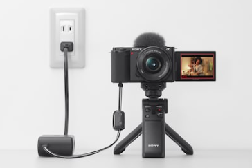 Aparat Sony ZV-E10 + Obiektyw Sony E PZ 16-50mm f/3,5-5,6 OSS + Studencki CASHBACK 430zł