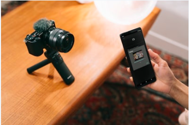 Aparat Sony ZV-E10 + Obiektyw Sony E PZ 16-50mm f/3,5-5,6 OSS + Studencki CASHBACK 430zł