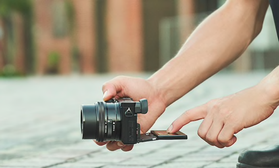 Bezlusterkowiec Sony A6100 (ILCE6100AB.CEC)