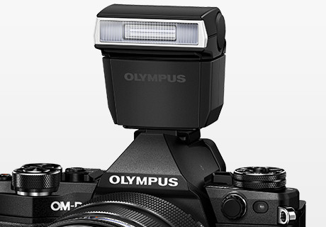 Bezlusterkowiec Olympus OM-D E-M5 Mark II (body) - sn:BHEA65188 - Używany + Grip