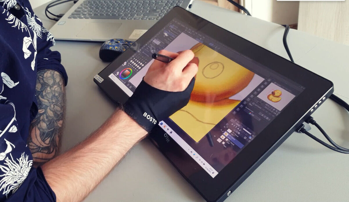Tablet graficzny BOSTO BT-16UHD LCD 15,6"