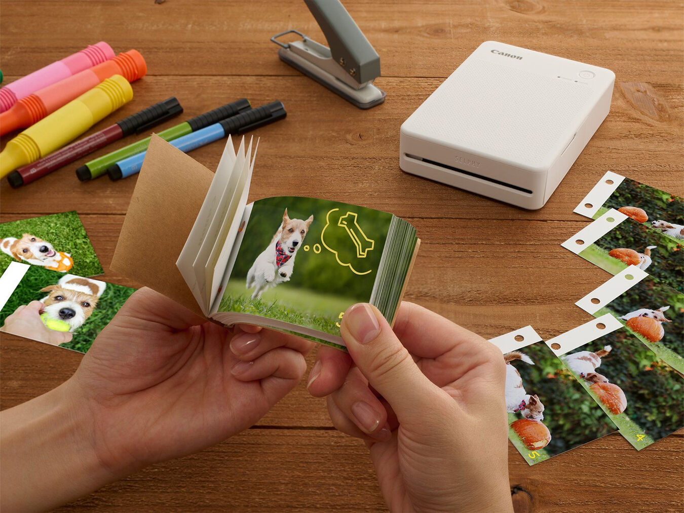 Drukarka Canon Selphy Square QX20 (czerwona) + Dobierz PAPIER 40% TANIEJ w zestawie!