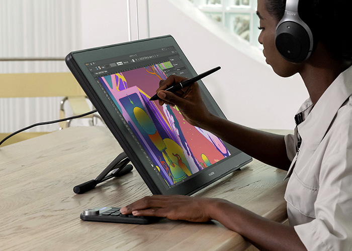 Tablet graficzny Huion KAMVAS 24 PLUS