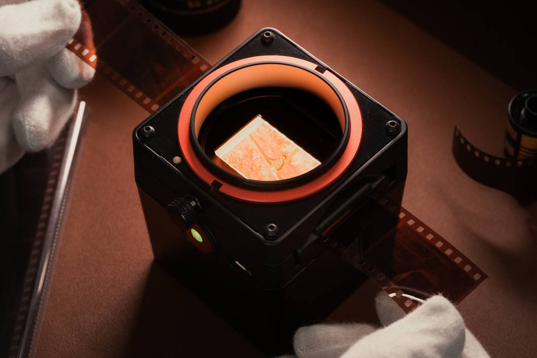 Skaner klisz małoobrazkowych VALOI Easy35 v2