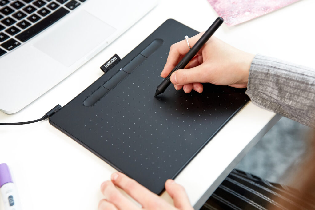 Tablet graficzny Wacom Intuos M (CTL-6100K-B)