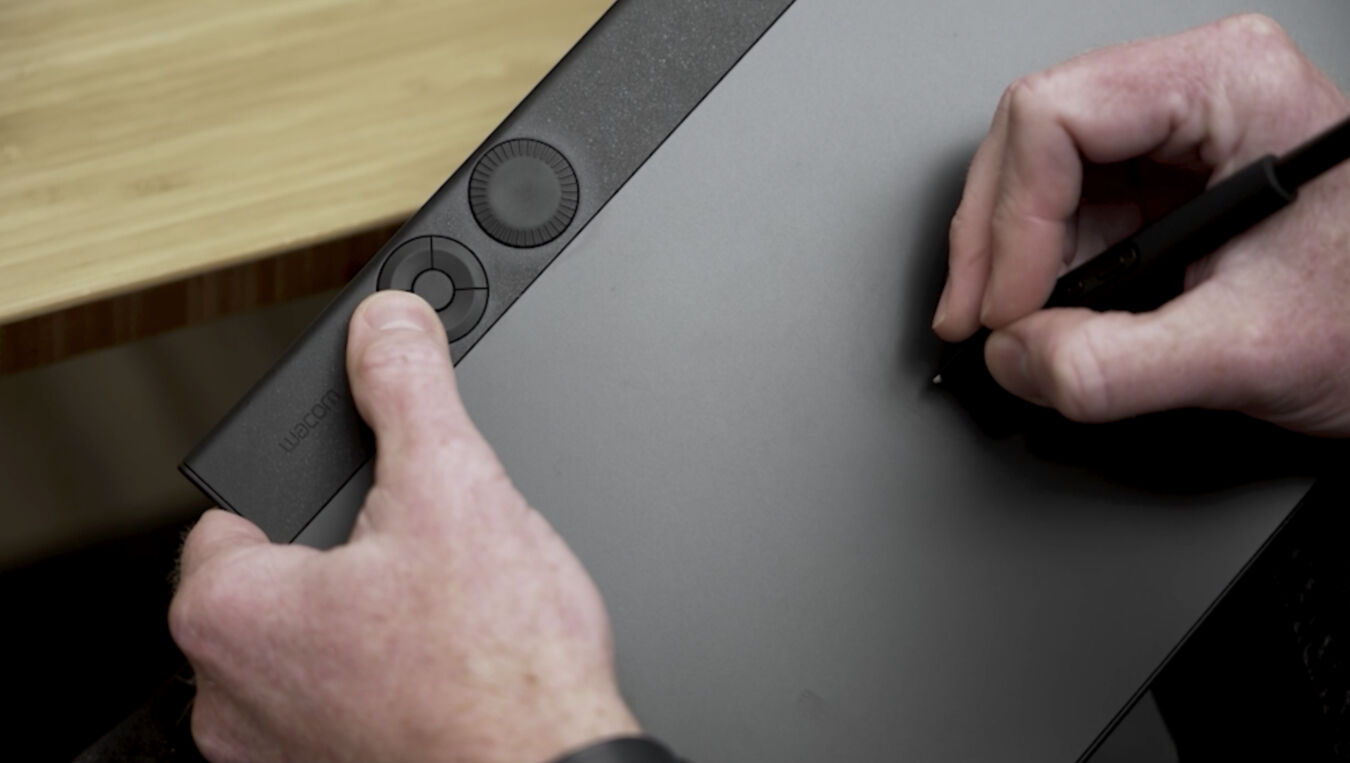 Tablet graficzny Wacom Intuos Pro M (PTK670) 2025
