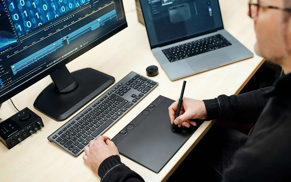 Tablet graficzny Wacom Intuos Pro M (PTK670) 2025