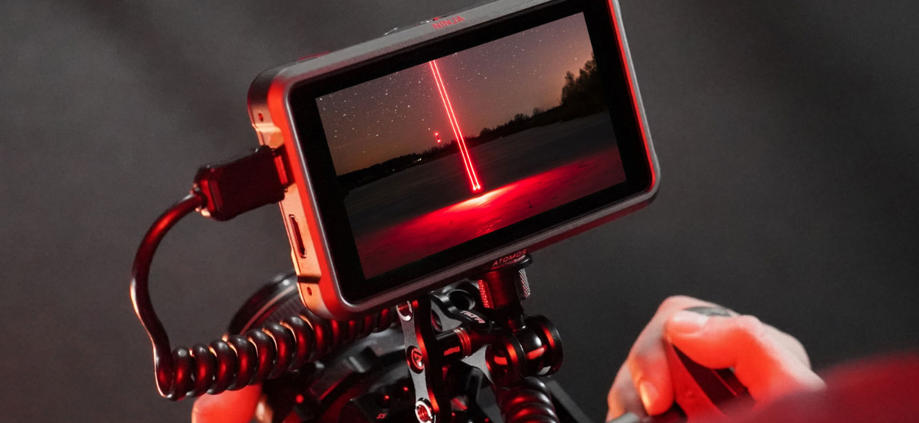 Rekorder dyskowy Atomos Ninja V+ 8K PRO Kit
