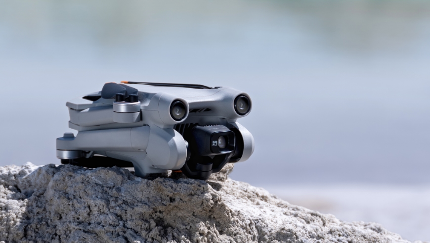 złożony dron DJI mini 3 pro