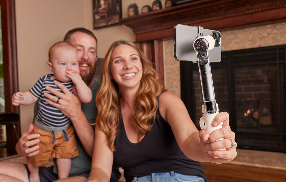Gimbal Insta360 Flow Creator Kit z oświetleniem