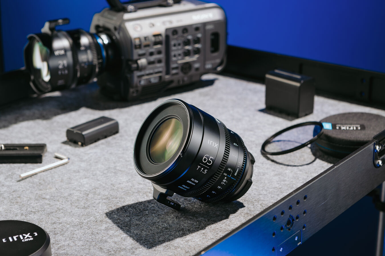 Obiektyw Irix Cine 65mm T1.5 metryczny (Mikro 4/3)