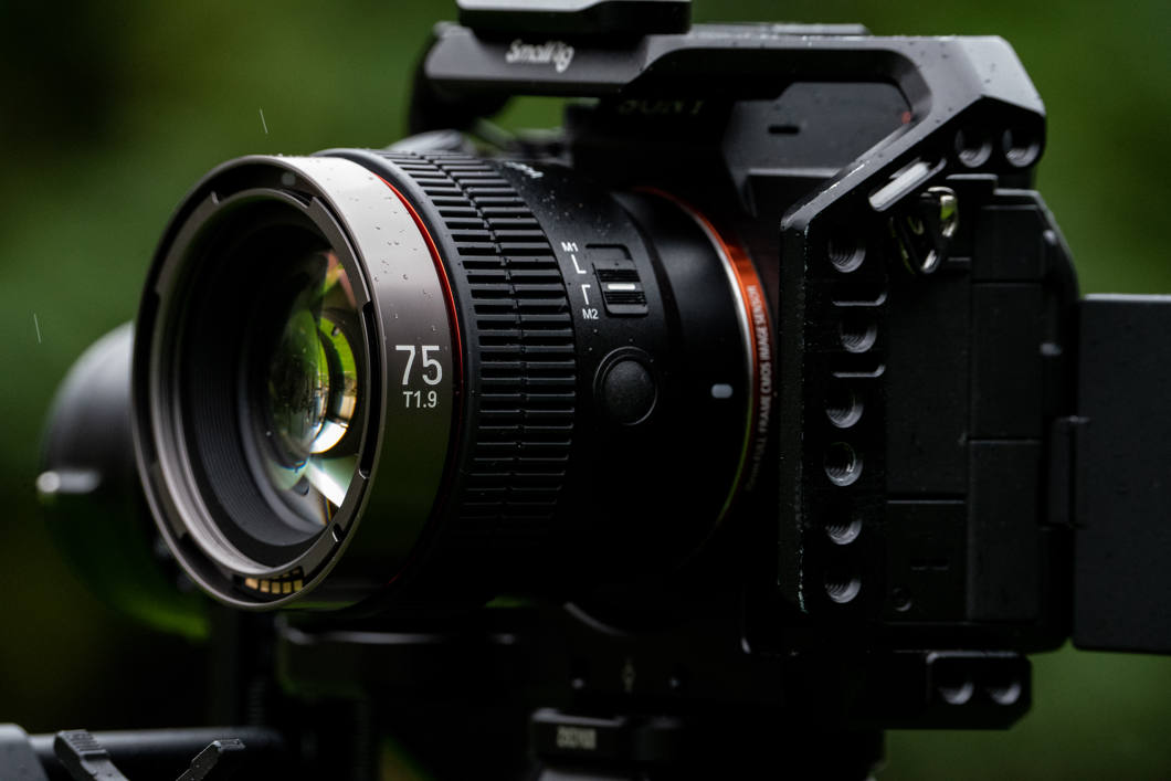 Obiektyw Samyang V-AF 75mm T1.9 (Sony FE)