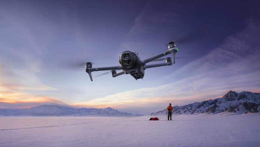 DJI dron Mavic 4 Pro Combo Fly More (DJI RC 2)