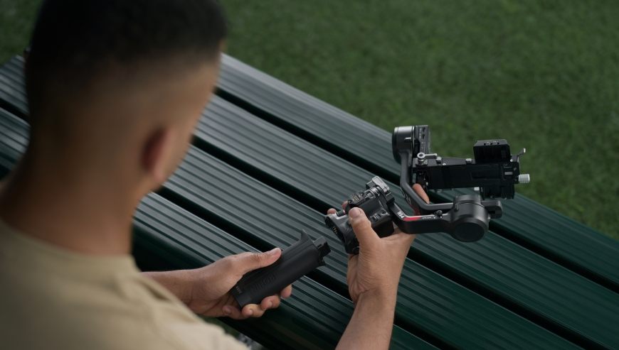 Stabilizator DJI RS 4 Display Version