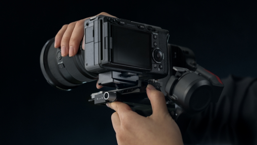 Stabilizator DJI RS 4 Display Version
