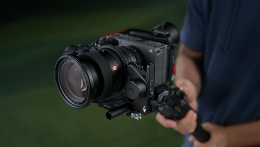 Stabilizator DJI RS 4 Display Version