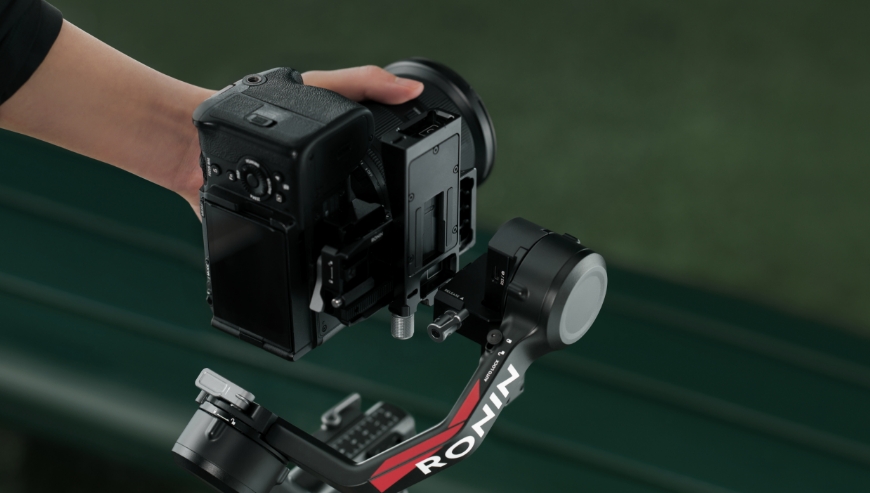 Stabilizator DJI RS 4 Display Version