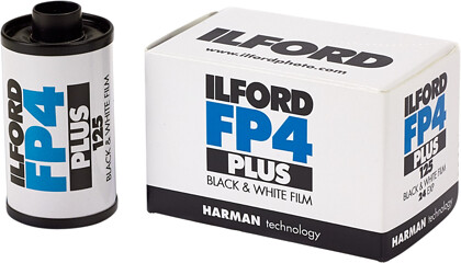 Film czarno-biały ILFORD FP4 Plus - Promocyjne ceny do 15.07.2026 lub do wyczerpania zapasów!
