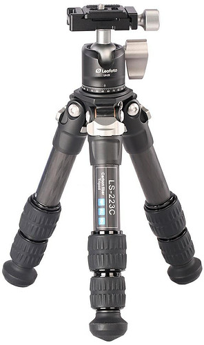 Statyw Leofoto Ranger LS-223C + głowica LH-25 carbon