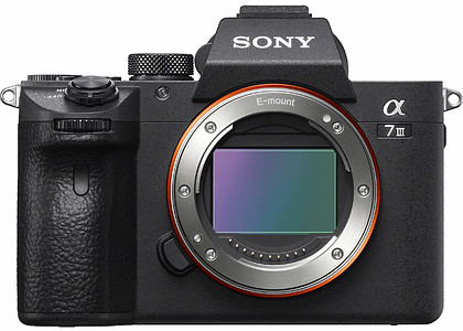 Bezlusterkowiec Sony A7 III + Obiektyw Sony FE GM 24-70mm f/2,8 + Cashback 1500zł